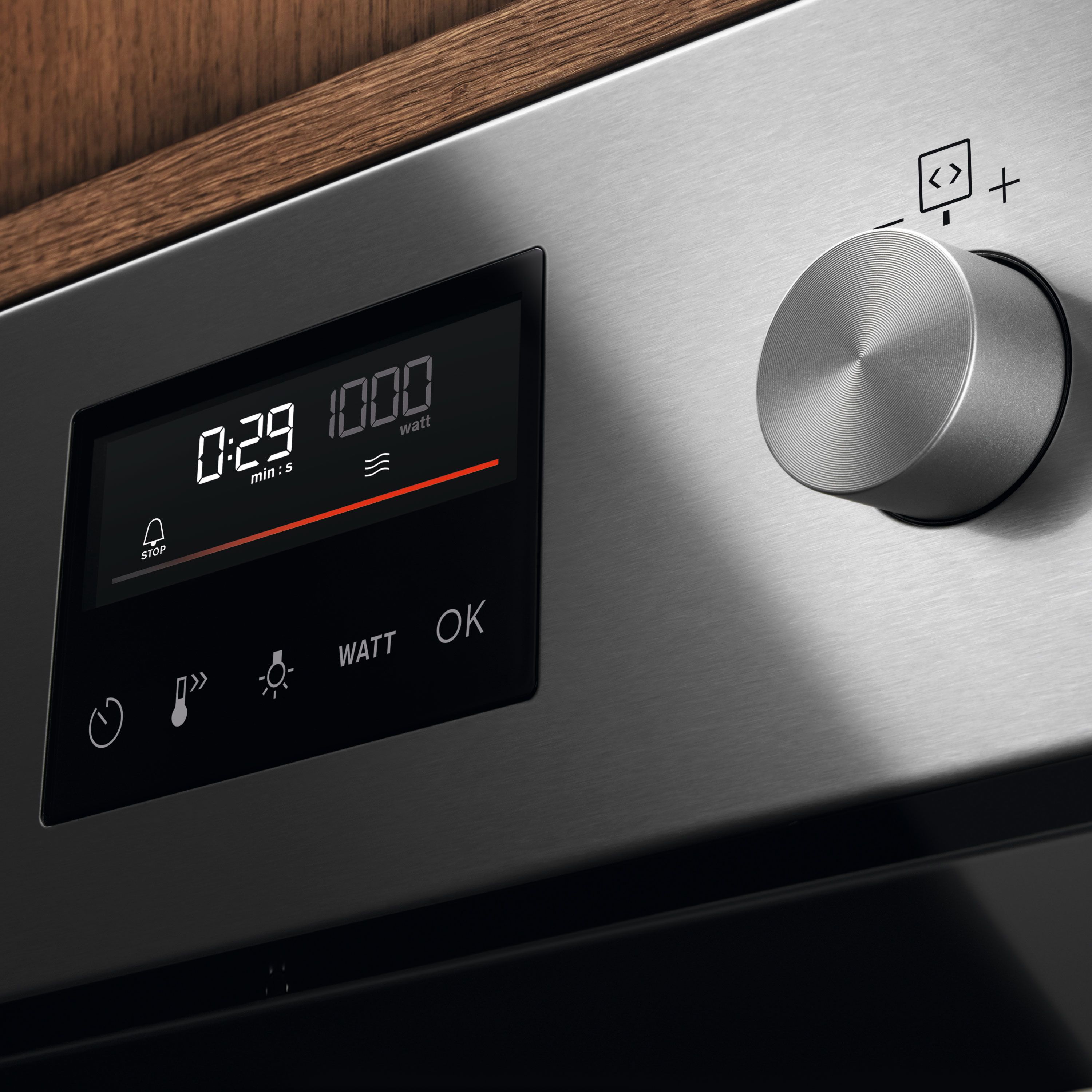 ������� ���� ����� ���� (45 �"�) ���������� ������� Electrolux ECK5401X