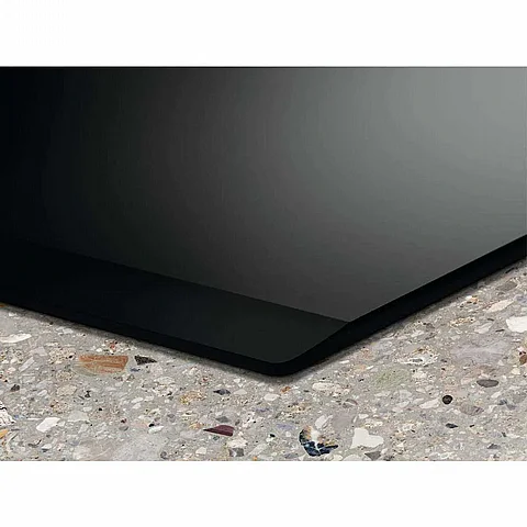 ������ ��������� ���������� 70 �"� �������� Electrolux MULTIZONE EIV734 *����� ������*