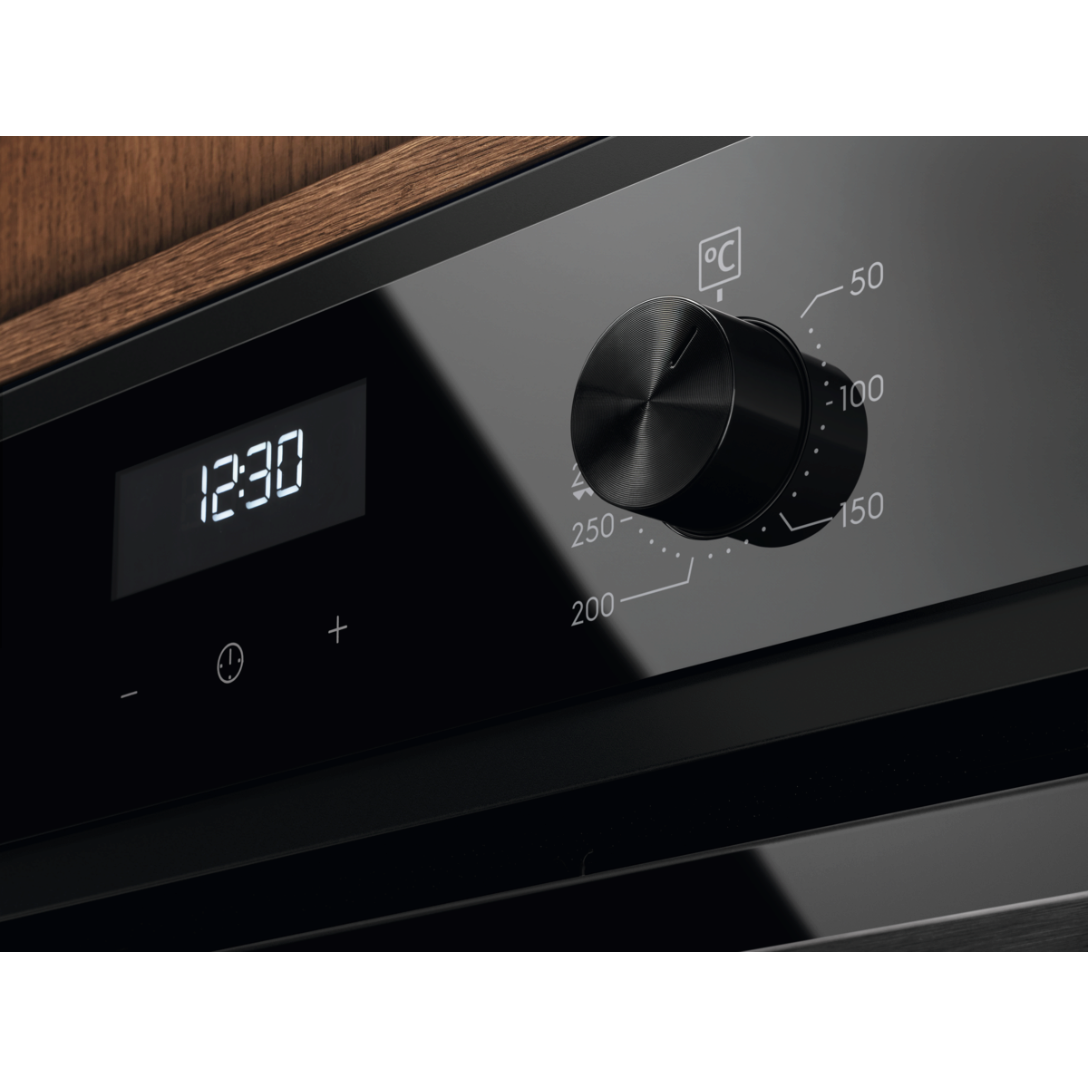 ���� ���� ���������� Electrolux EOH6221K