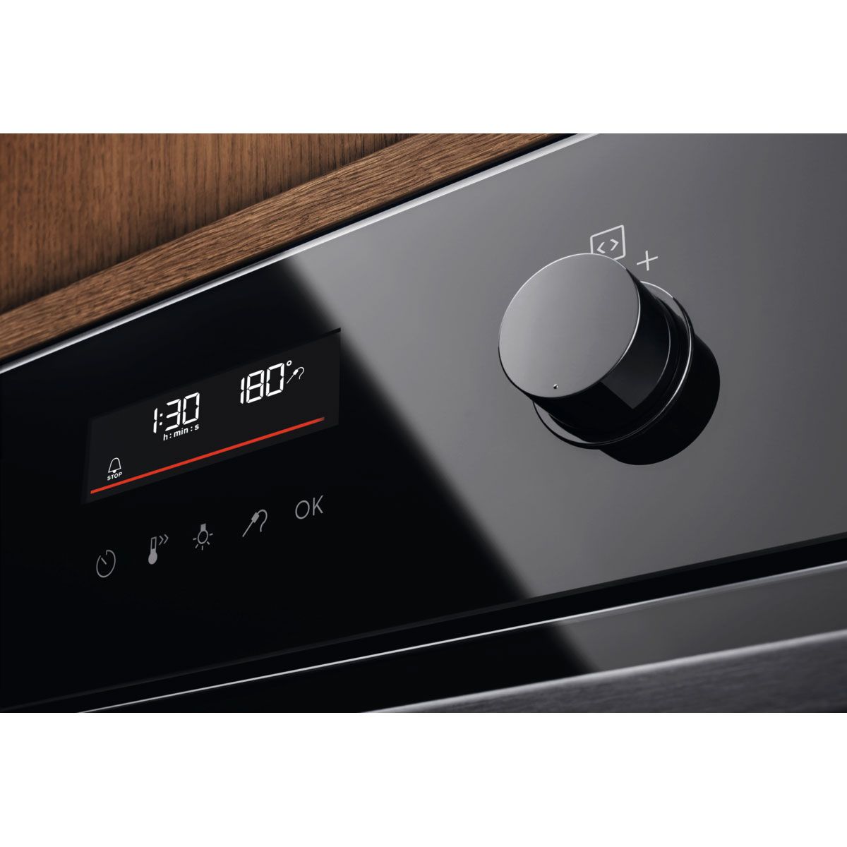 Electrolux SenseCook EOP7422K *����� ������*