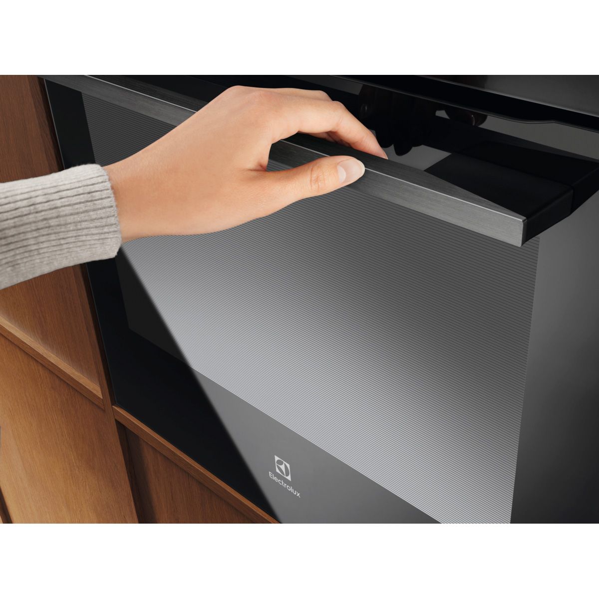 ���� ���� �������� ���������� ���� ������ ������� ������ Electrolux EOP7732H *����� ������*