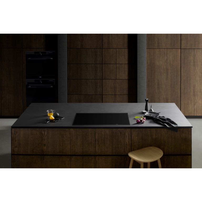 ������ ��������� 62 �"� AEG �.�.�. IPE64571FB