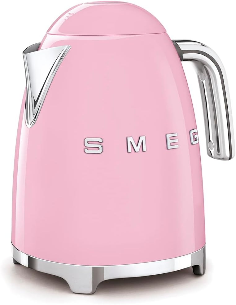 קומקום חשמלי בעיצוב רטרו ורוד Smeg KLF03 קומקום חשמלי בעיצוב רטרו ורוד Smeg KLF03