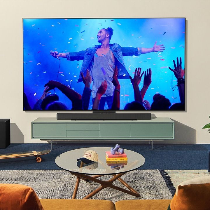 ��� 83" LG OLED83C46LA Smart 4K