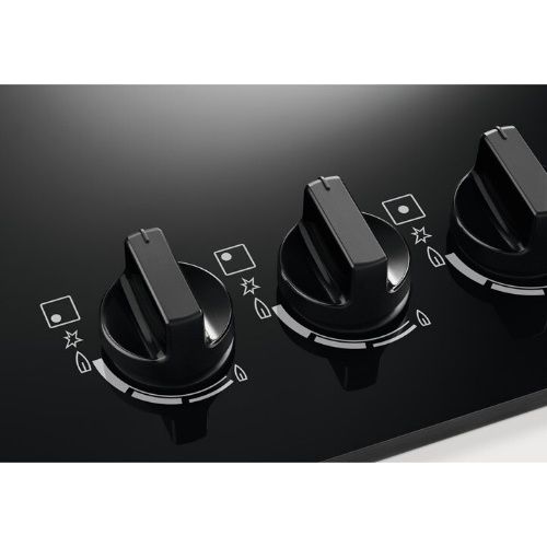 ������ �� 5 ����� 75 �"� ����� Zanussi ZGO78520BA